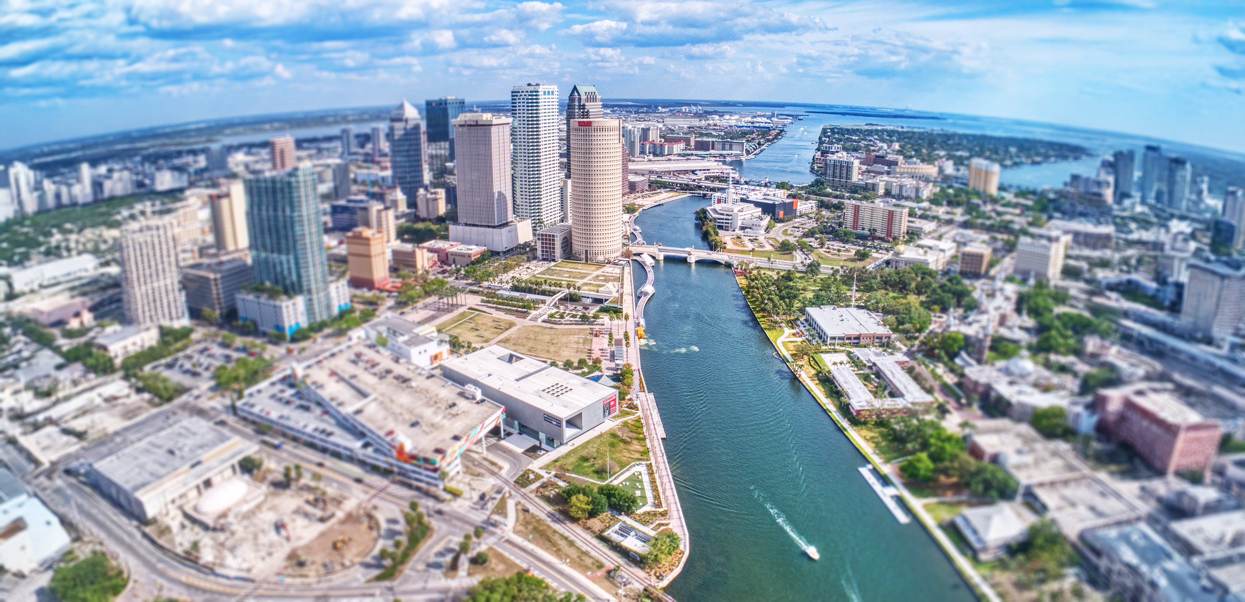 Tampa Bay 2025, Growth in Realestate 2025, commercial real estate tampa, Commercial realestate tampa
