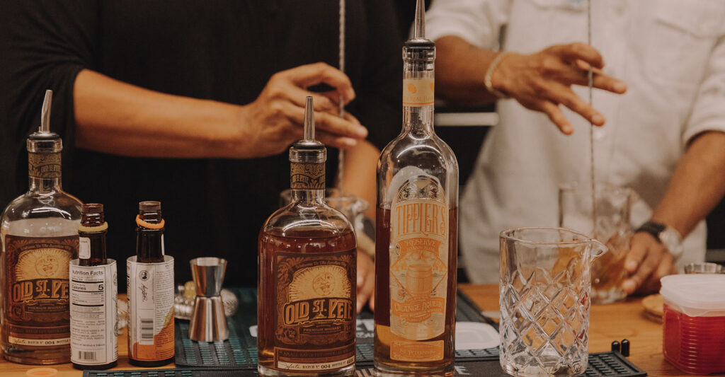 mixology class, stpetedistillery, st pete distillery, st petersburg distillery