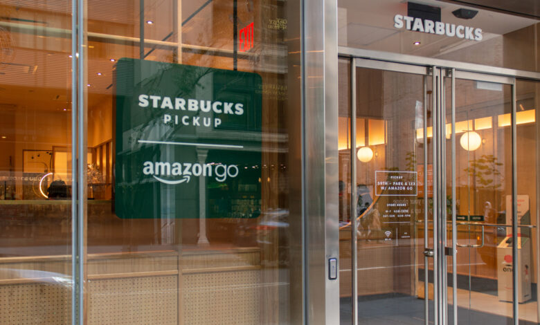 Starbucks pickup-only store closures 2025, Starbucks Florida store changes, Starbucks new café model 2025, Starbucks mobile-only stores closing, post-pandemic coffee shop trends, COVID-era retail trends, Florida café culture, Starbucks Miami closures, Tampa coffee trends, hybrid café model, Starbucks community focus, mobile order coffee model failure, Foxtail Coffee Florida, Dutch Bros café model