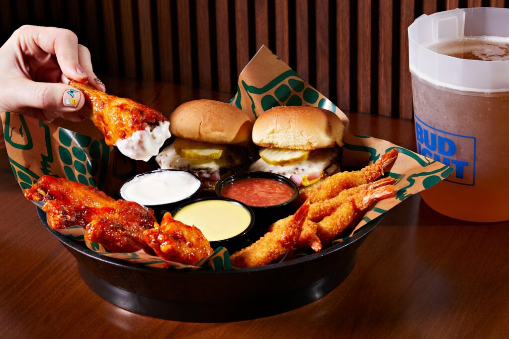 The Greene Turtle Tampa, Greene Turtle restaurant opening Tampa, Tampa sports bar, Tampa new restaurants 2025, burgers and beer Tampa, Tampa gameday specials, Tampa bar and grill, Greene Turtle menu Tampa, new Tampa dining spots, sports bar near downtown Tampa, casual dining Tampa Bay
