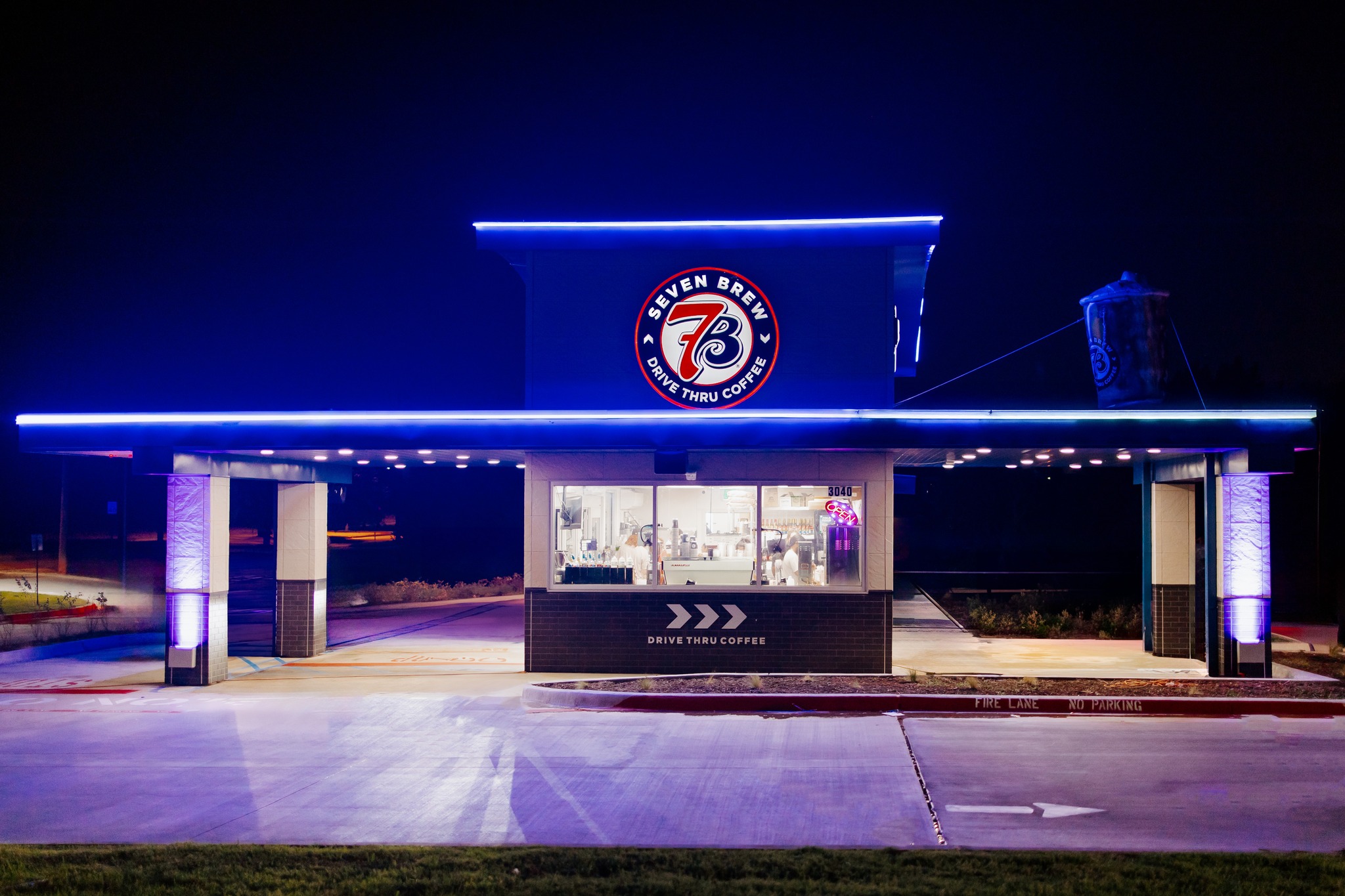 Flynn Group, 7 Brew, drive-thru coffee franchise, franchise development, Flynn Growth, coffee franchise expansion